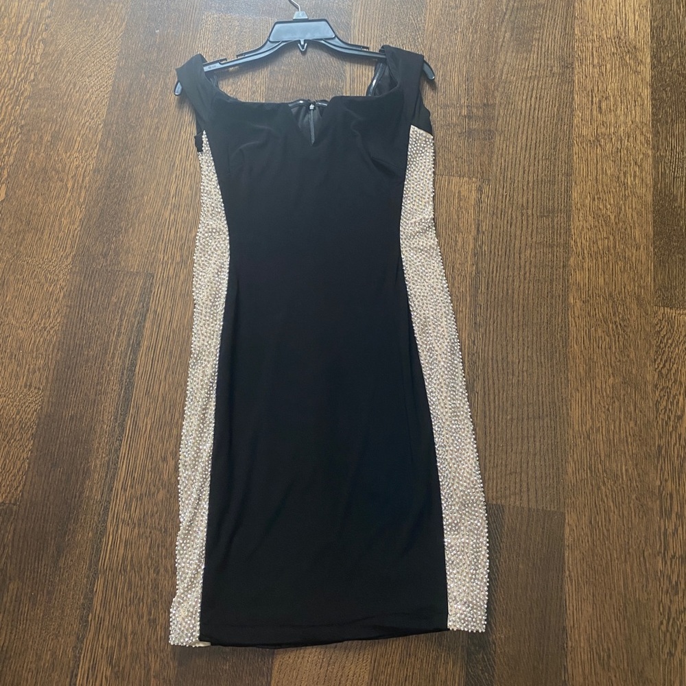 Off-the-shoulder Rhinestone Dress (12)